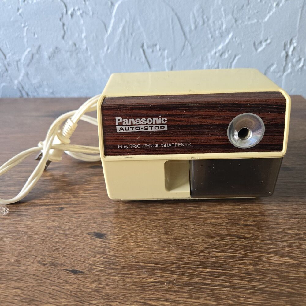 Vintage Panasonic Auto Stop Electric Pencil Sharpener Model KP-110 Tested WORKS